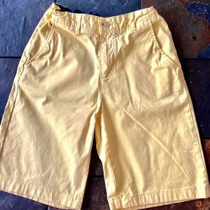 Men’s Crown and Ivy Motion Flex Yellow shorts